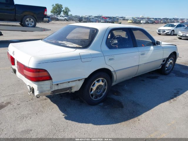 1993 LEXUS LS JT8UF11E4P0160570 Photo 3