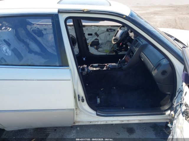 1993 LEXUS LS JT8UF11E4P0160570 Photo 4