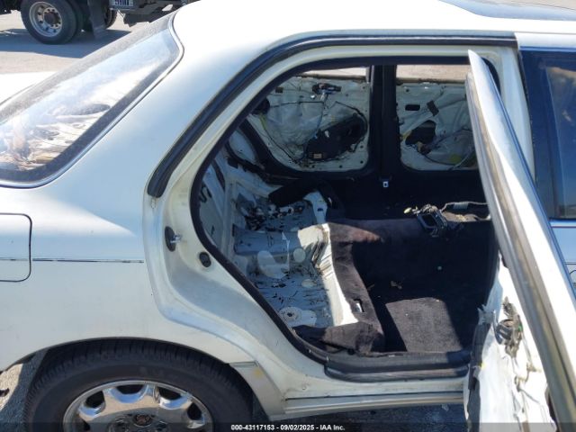 1993 LEXUS LS JT8UF11E4P0160570 Photo 7