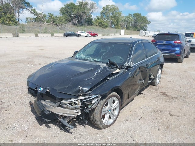 WBA8B9G35HNU53320 BMW 330I