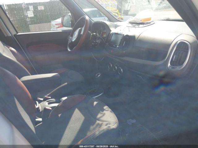 2014 FIAT 500L ZFBCFADH8EZ021704 Photo 4