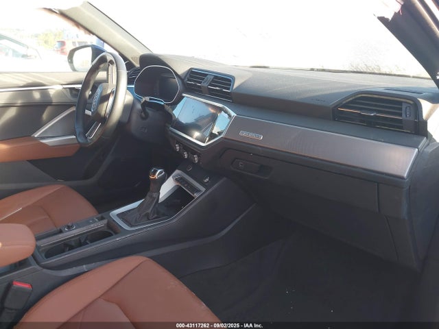 2021 AUDI Q3 WA1EECF39M1056698 Photo 4