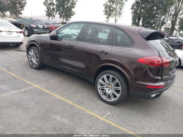 2018 PORSCHE CAYENNE WP1AA2A2XJKA05854 Photo 2