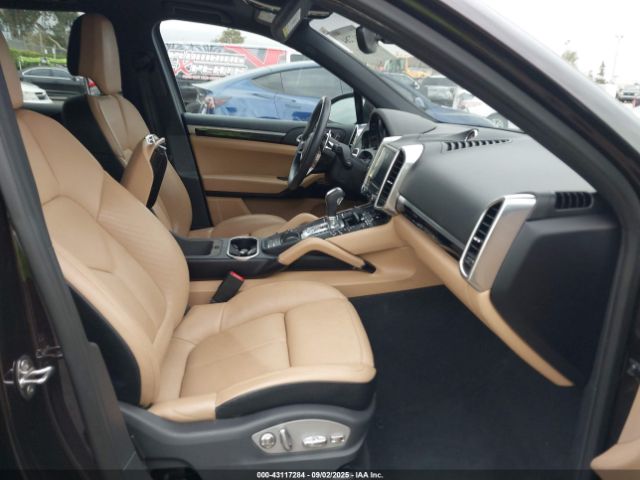 2018 PORSCHE CAYENNE WP1AA2A2XJKA05854 Photo 4
