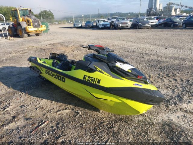 2019 SEADOO RXT-X 300 CAYDV13481A919