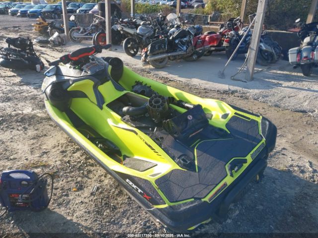 2019 SEADOO RXT-X 300 CAYDV13481A919 Photo 2