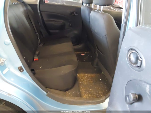 3N1CE2CP6FL431587 Nissan 2015