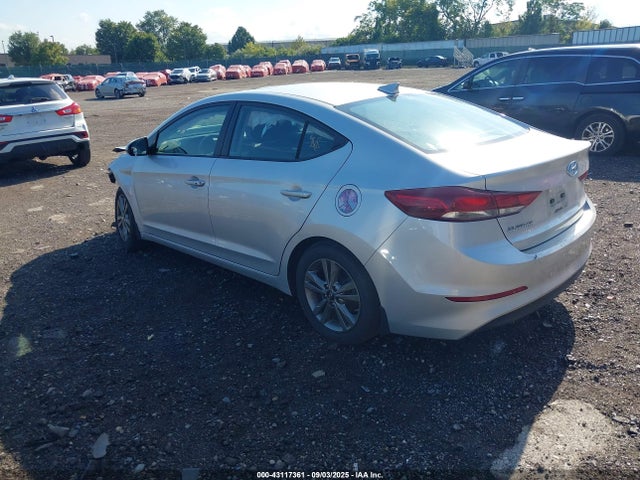 5NPD84LF1JH348752 Hyundai mpi nu