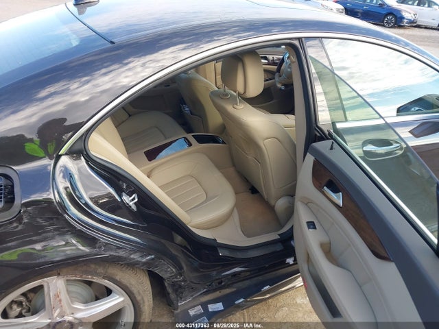 WDDLJ9BB5EA121773 Mercedes-Benz Cls-Class