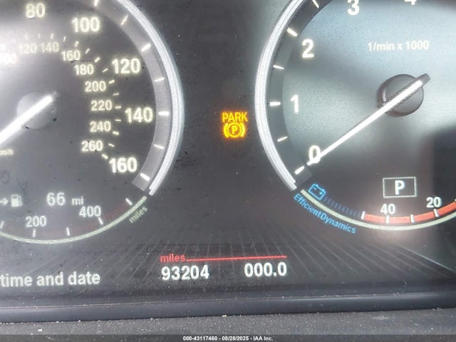 BMW 535i 2016 WBA5M2C5XGG498963 Image 15