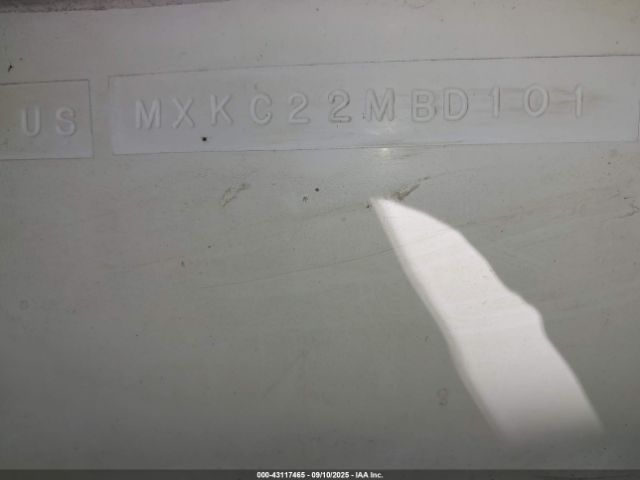 2001 MAXUM OTHER MXKC22MBD101 Photo 8