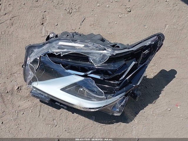 Lexus 1ur-fe 2022 JTJAM7BX2N5318236 Image 12