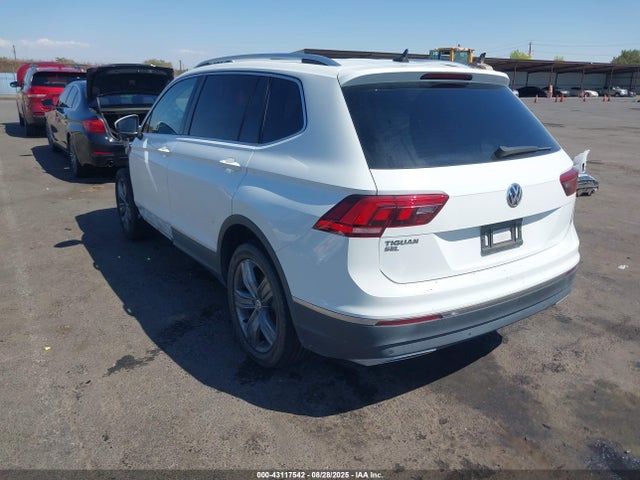 3VV3B7AX0LM109895 Volkswagen Tiguan