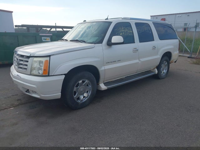 2004 CADILLAC ESCALADE ESV 3GYFK66N14G291467 Photo 1