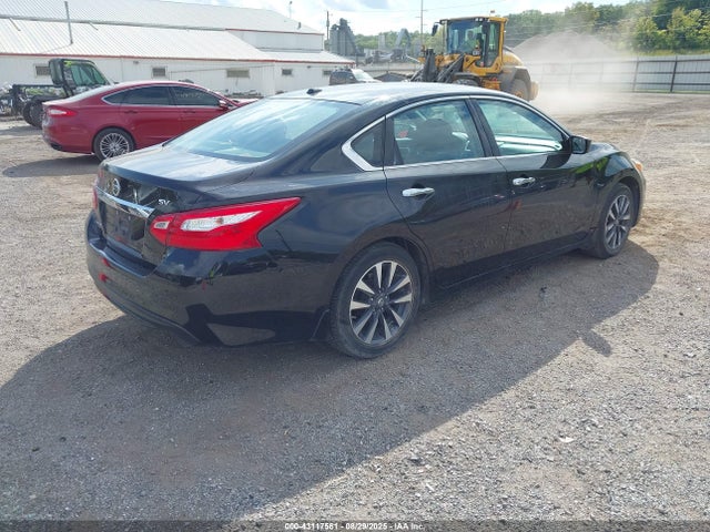 1N4AL3AP4GC181742 Nissan 2016