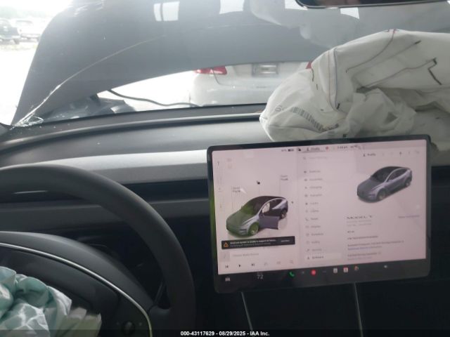 2026 TESLA MODEL Y 7SAYGDEE4TA454820 Photo 6