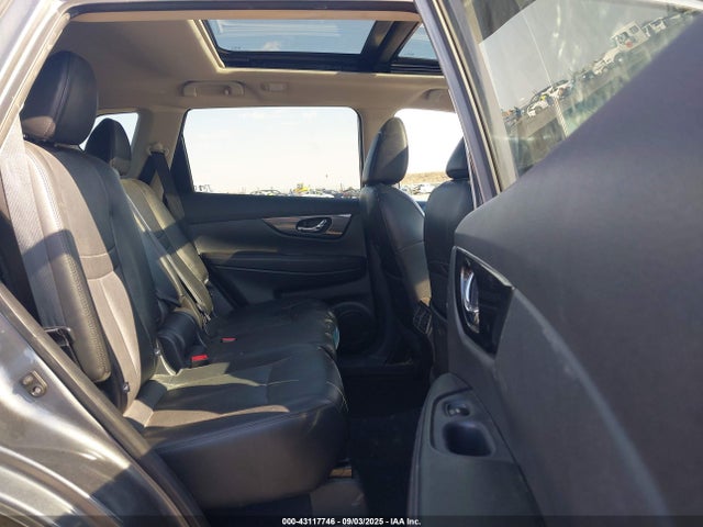 Nissan Rogue 2016 5N1AT2MT7GC748423 Image 8
