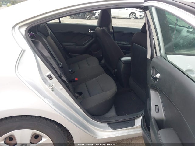 Продажа на аукционе авто 2016 Kia Forte Lx, vin: KNAFK4A63G5602660, номер лота: 43117754