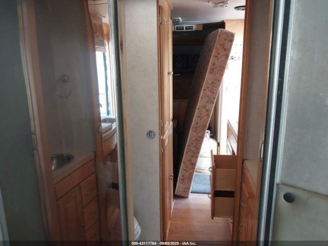 2005 OTHER OTHER 1C9GH36285M718682 Photo 4