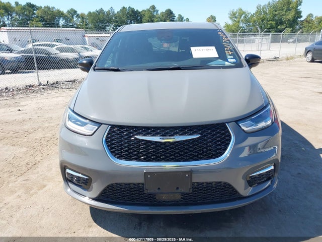 Chrysler Pacifica 2025 2C4RC1BG9SR532306 Image 12