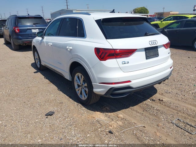 2025 AUDI Q3 WA1DECF35S1017504 Photo 2