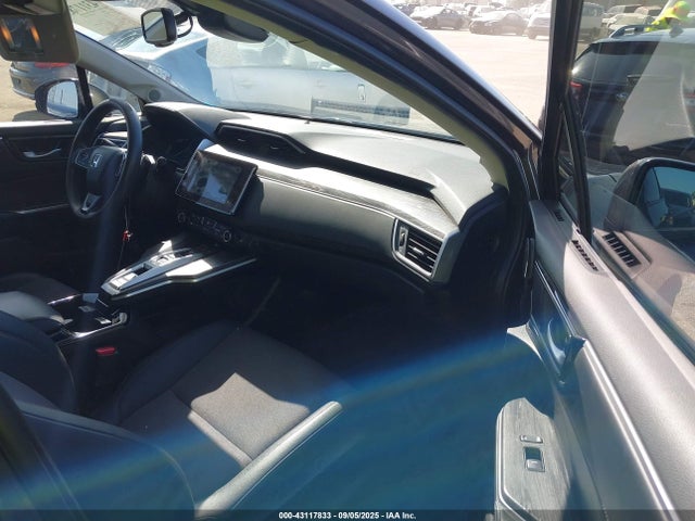 JHMZC5F19KC001305 Honda leb3(h4)