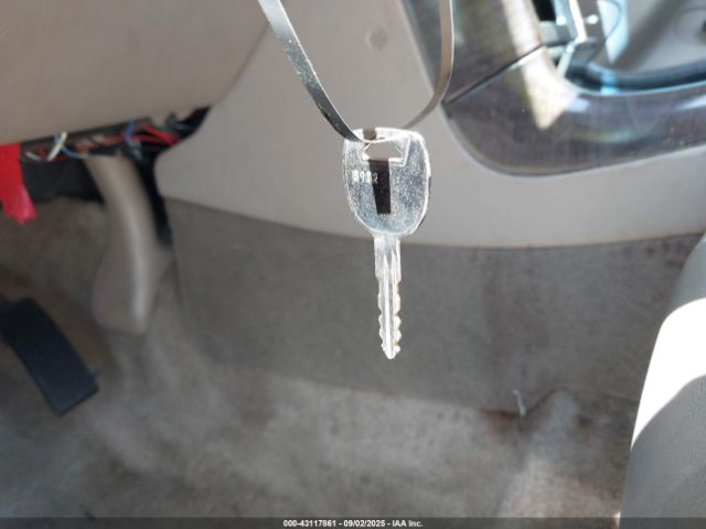 2006 GMC YUKON XL 1500 1GKFK66U16J132564 Photo 10