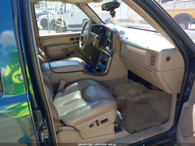 2006 GMC YUKON XL 1500 1GKFK66U16J132564 Photo 4