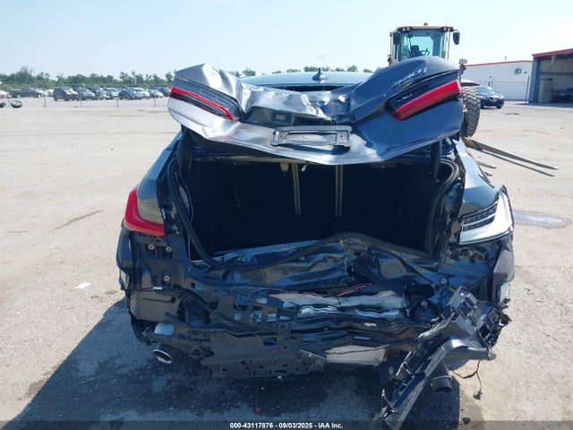 3MW5R1J06L8B45115 BMW 330I