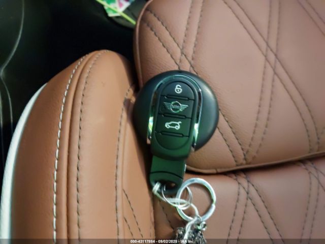 2024 MINI CONVERTIBLE WMW43DL00R3R68281 Photo 10