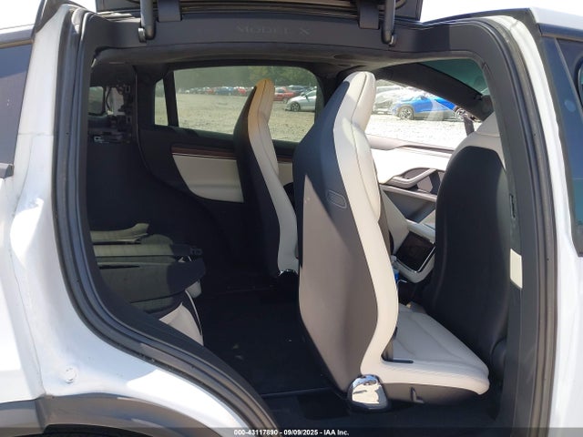 2023 TESLA MODEL X 7SAXCBE57PF369944 Photo 7