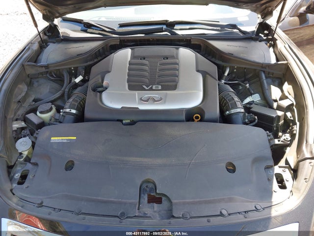 JN1AY1PP0FM170062 Infiniti 2015