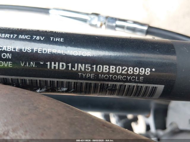 2011 HARLEY-DAVIDSON FLSTFB 1HD1JN510BB028998 Photo 9