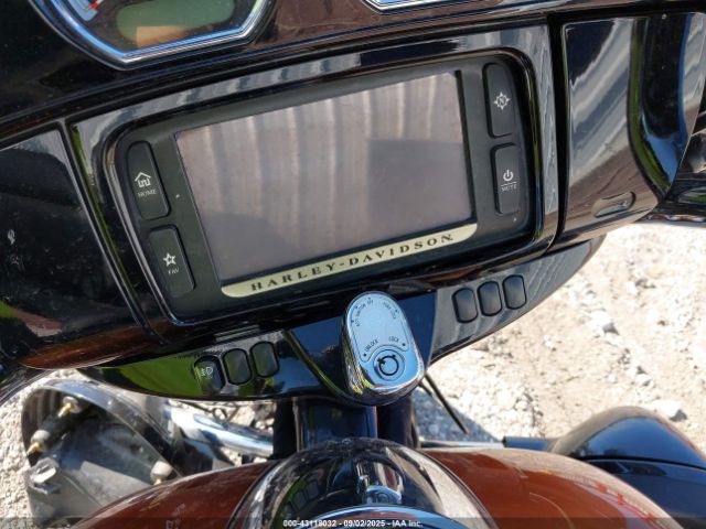 2016 HARLEY-DAVIDSON FLHTK 1HD1KEL13GB686662 Photo 6