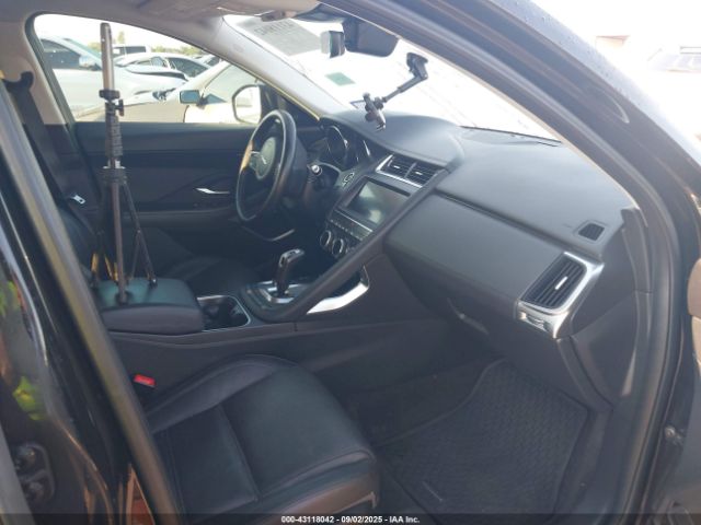 2020 JAGUAR E-PACE SADFP2FX5L1015165 Photo 4