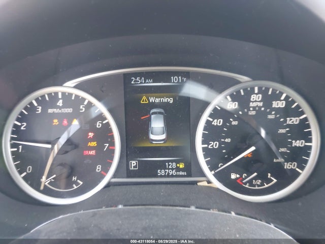 3N1AB7AP8JY240412 Nissan Sentra