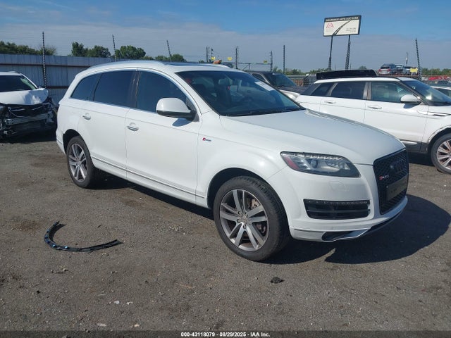 2014 AUDI Q7 WA1LGAFE6ED003707 Photo 0