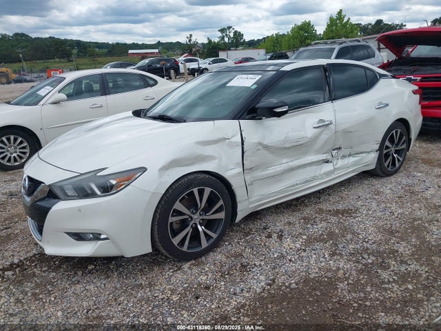 1N4AA6AP0GC426284 Nissan 2016