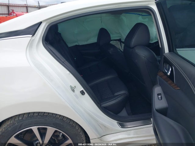 1N4AA6AP0GC426284 Nissan 2016