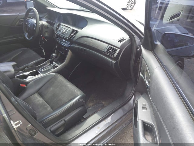 1HGCR2F54GA236738 Honda k24w1