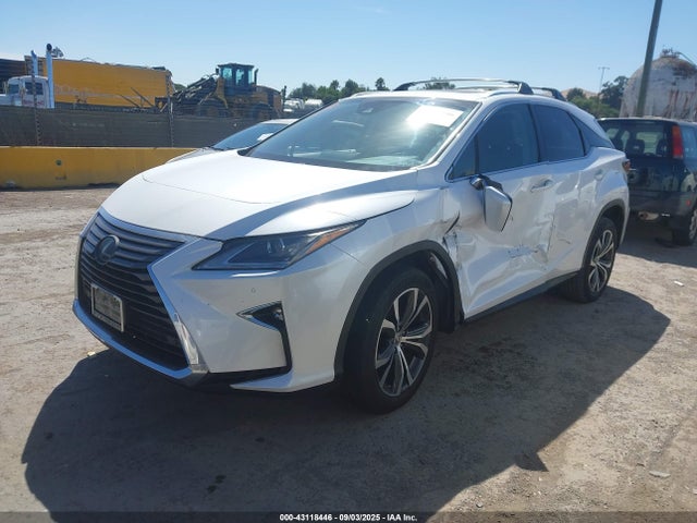 Lexus 2016 2016 2T2BZMCA6GC035549 Image 2