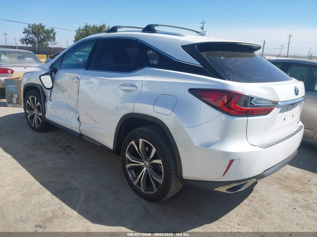 Lexus 2016 2016 2T2BZMCA6GC035549 Image 3
