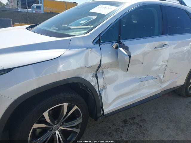Lexus 2016 2016 2T2BZMCA6GC035549 Image 6