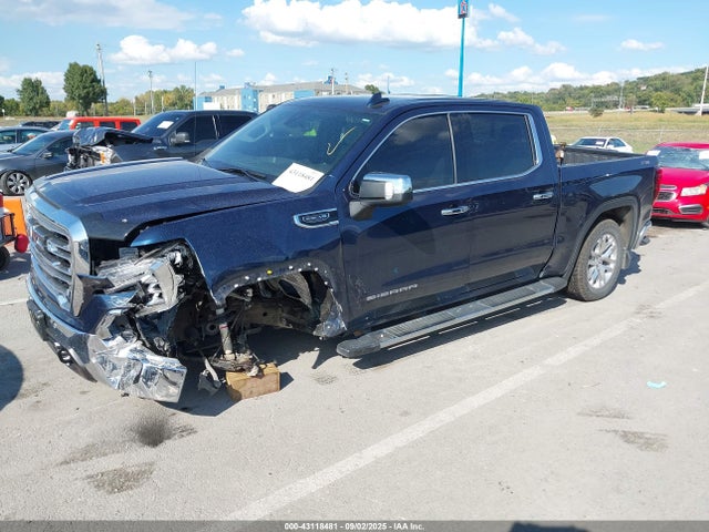 GMC l84 2022 3GTU9DED3NG129833 Image 2