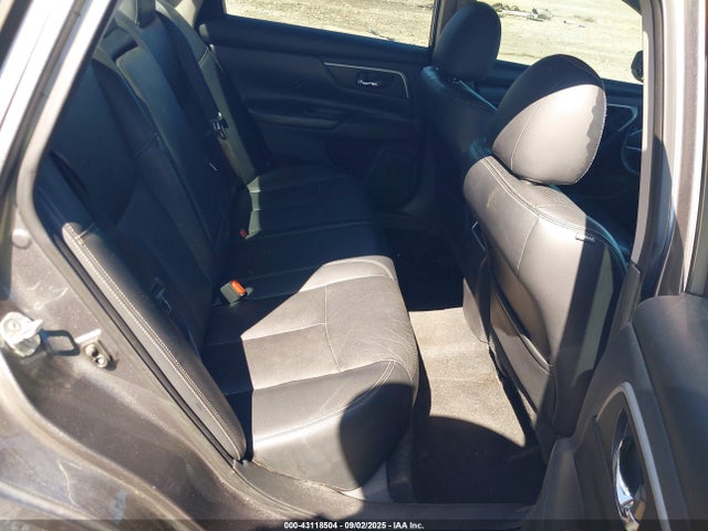 1N4AL3AP5HC187132 Nissan 2017