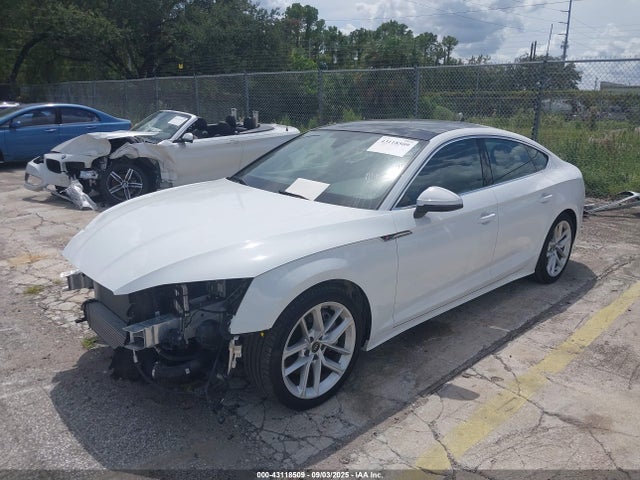 2024 AUDI A5 SPORTBACK WAUFACF53RA015947 Photo 1