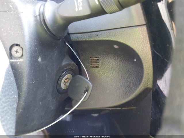 Toyota 2zr-fe 2017 2T1BURHE7HC852395 Image 11
