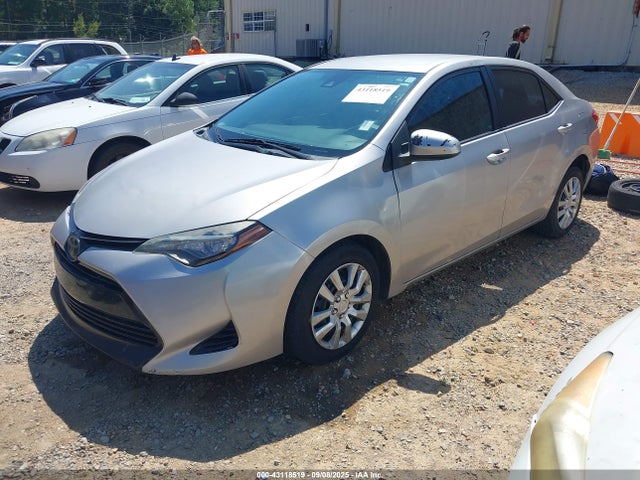 Toyota 2zr-fe 2017 2T1BURHE7HC852395 Image 2