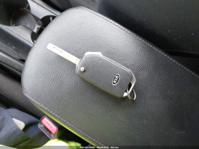 2020 KIA SOUL KNDJ23AU8L7019389 Photo 10