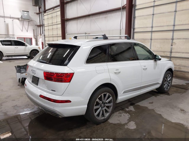 2018 AUDI Q7 WA1LHAF71JD054976 Photo 3